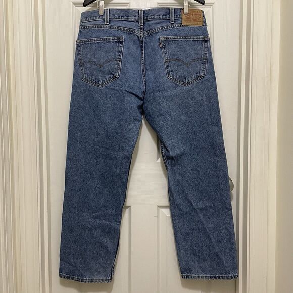 Levi's‎ 505 Jeans Regular Fit Straight Leg Blue Medium Wash Denim Men's 38 X 29 - Picture 2 of 9